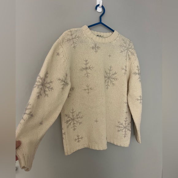 Vintage Eddie Bauer 100% Wool Snowflake Sweater - Picture 2 of 8